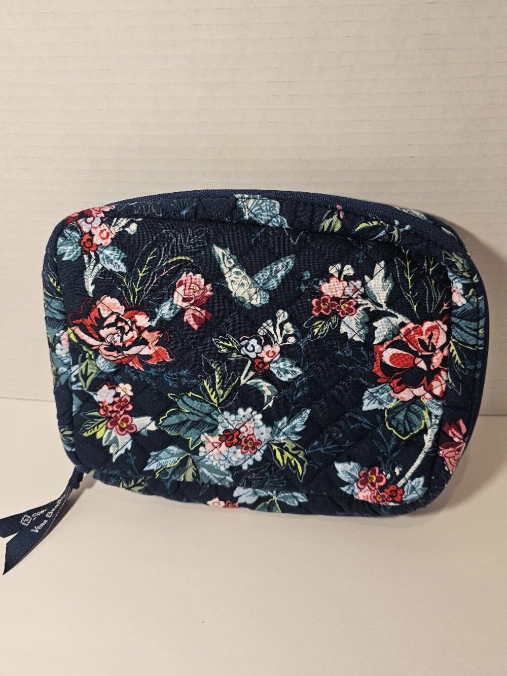 NWOT Vera Bradley Cord Organizer Rose Toile Purse Bag Tote Travel Tech